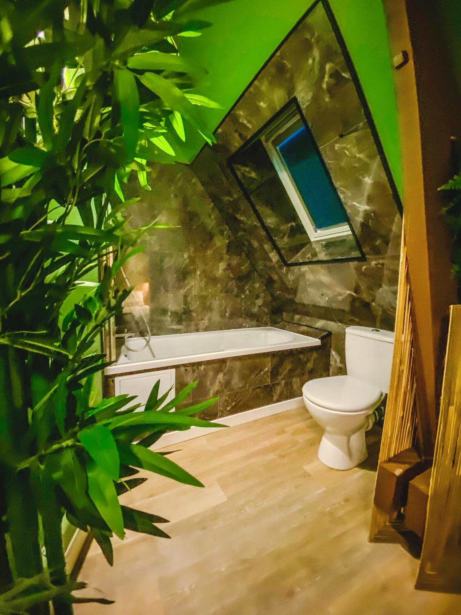 La Kabane , Appartement Proche Centre Et Plage Avec Experience Decoration Jungle Unique Le Portel Exterior photo